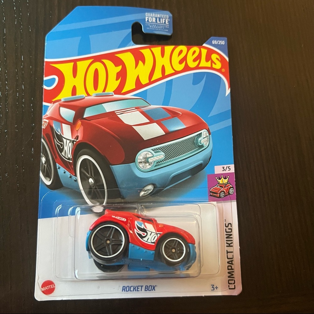 Hot Wheels Compact Kings Red and Blue Rocket Box 3/5 69/250